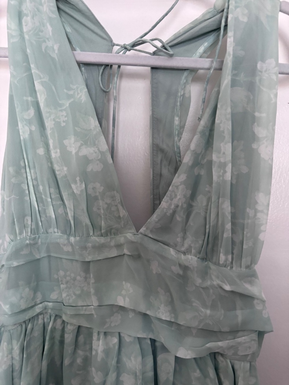 Abercrombie and Fitch Floral Dress size XL - Picture 2 of 6